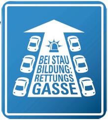Rettungsgasse richtig bilden 